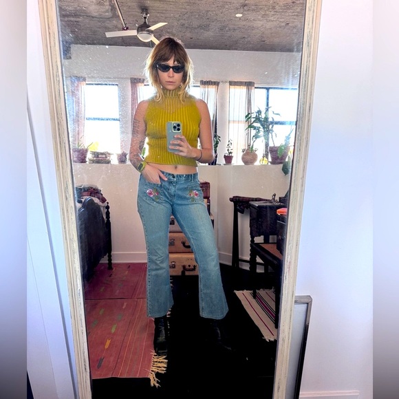 Guess Jeans! - Picture 5 of 5